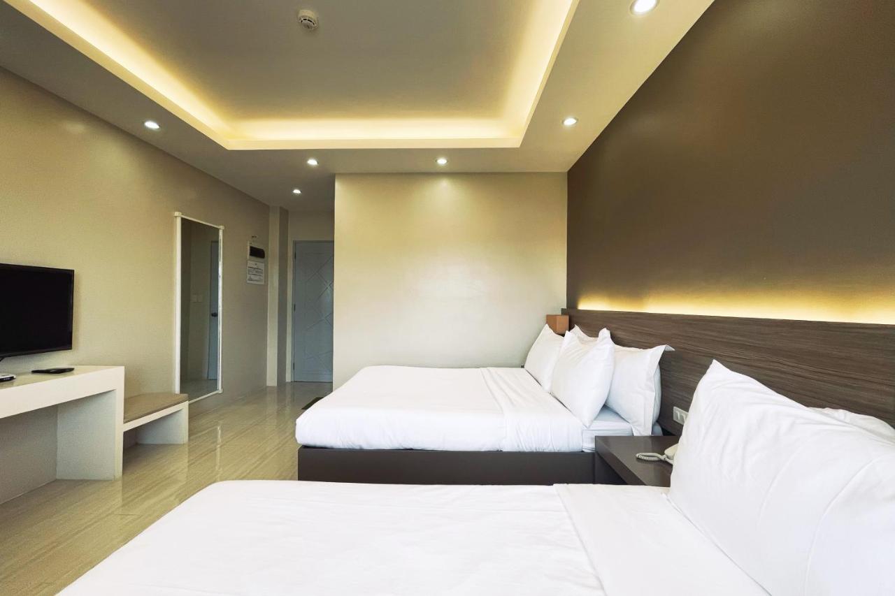 Daraga Tourist Inn Екстериор снимка